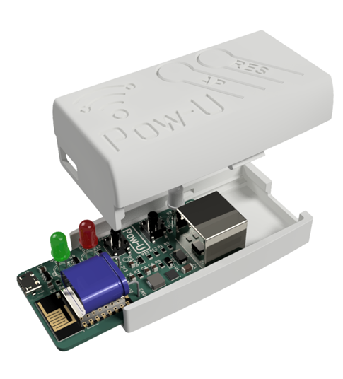 Pow-U: Can the external power be connected while Pow-U is connected to the meter?